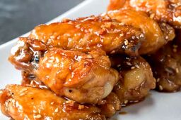 طرز تهیه مرغ عسلی و سیر، طعم متفاوت مرغ