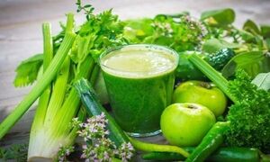 نوشیدنی جوان‌سازی که با خوردن آن پیر نمی‌شوید + طرز تهیه