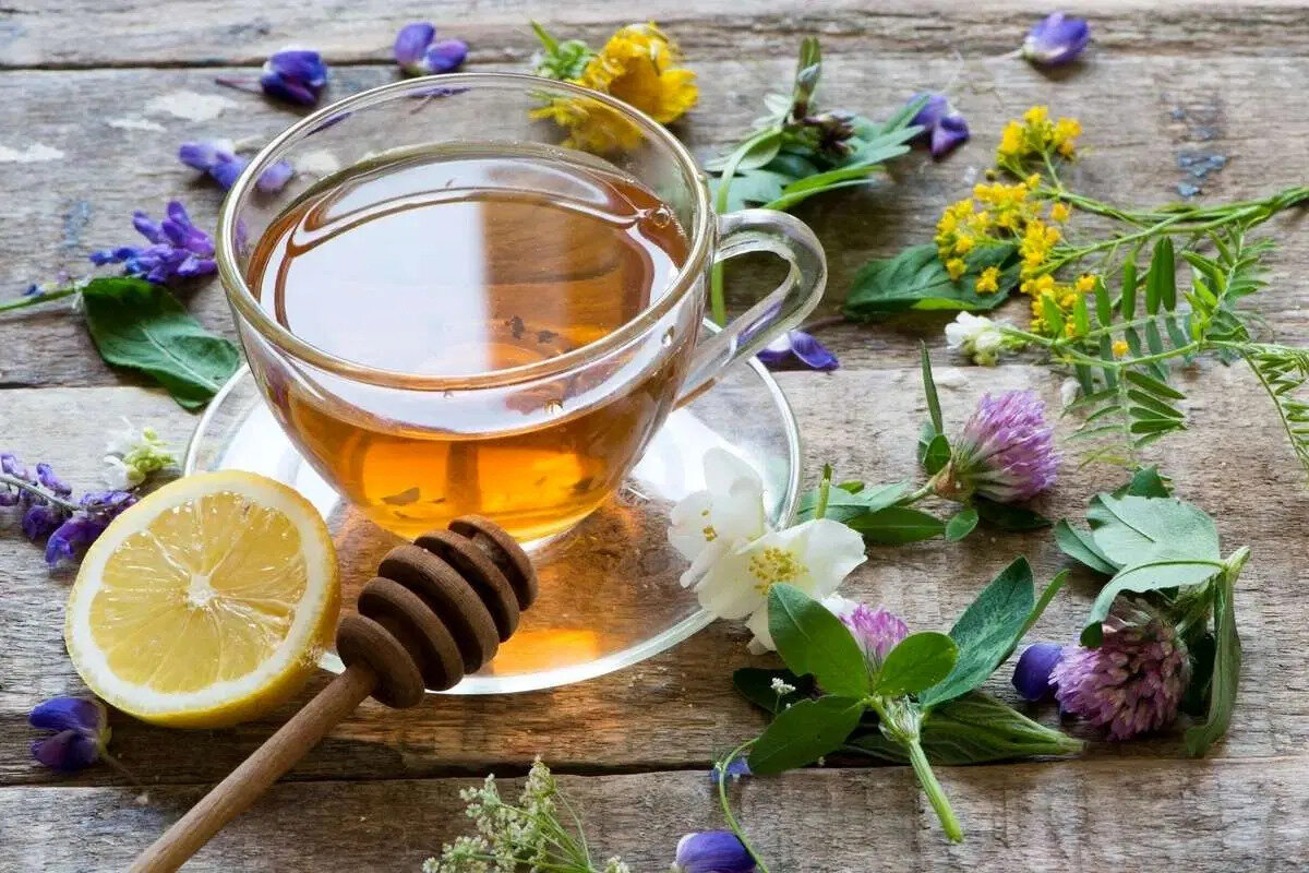  ۷ چای گیاهی برای کاهش طبیعی فشار خون بالا