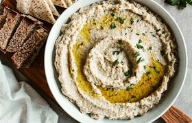 طرز تهیه دیپ بادمجان خامه‌ای؛ یک پیش‌غذای جذاب