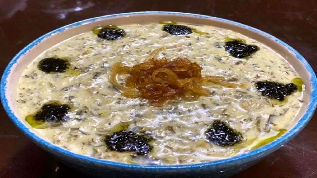 طرز تهیه آش ماست به روش شیرازیها و اصفهانیها