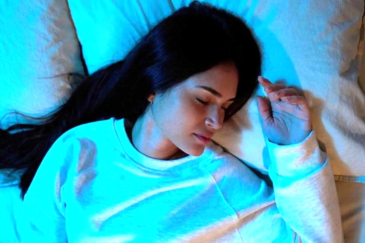 مصرف منیزیم برای خوابی عمیق؛ چه زمانی و چگونه مصرف کنیم؟