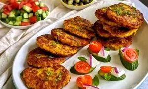 انتخابی عالی برای شام سبک؛ کوکو ذرت و نخودفرنگی
