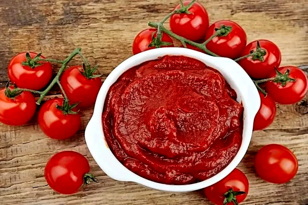  با این ترفند خانگی، دیگر رب گوجه‌فرنگی کپک نمی‌زند