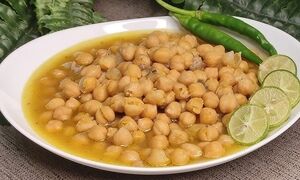 نخود آب خیابانی؛ گرمای ساده و نوستالژیک روزهای سرد