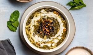 آش رشته؛ غذایی کامل برای سفره های زمستانی