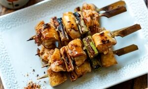 طرز تهیه چیکن یاکیتوری (جوجه کباب ژاپنی)