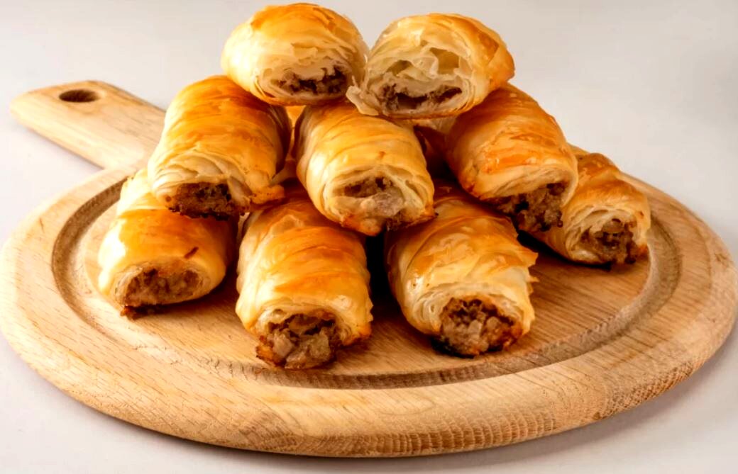 طرز پخت بورک سوسیس برای مهمانی و دورهمی