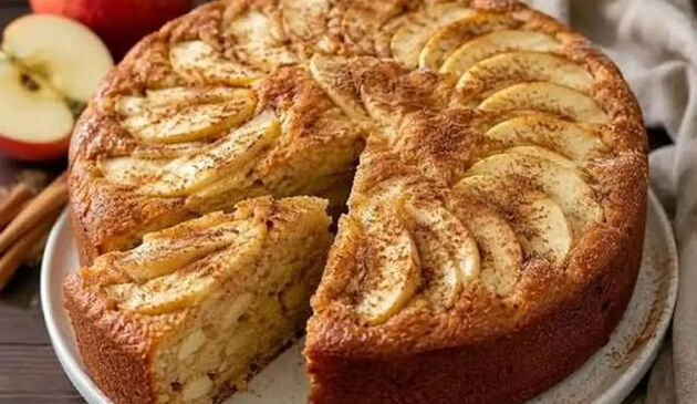  آموزش کیک گلابی با یک دستورپخت ویژه و آسان
