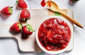 مارمالاد توت‌فرنگی؛ طعم بهشتی برای صبحانه های تابستان + روش تهیه