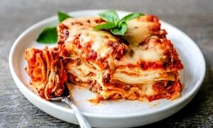 طرز تهیه لازانیا کته‌ای بدون فر و سس بشامل
