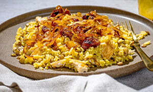 طرز تهیه عدس پلو با مرغ و زعفران