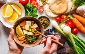 در نگهداری و طبخ سبزیجات این ۴ نکته رو جدی بگیرید