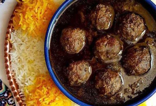 خورشت فسنجان خوشمزه و مجلسی با گوشت قلقلی
