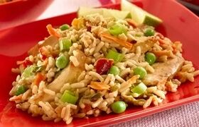 برنج مرغ سرخ شده چینی به سبک رستورانی