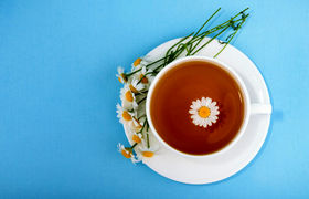 خواص و روش تهیه دمنوش بابونه و عسل